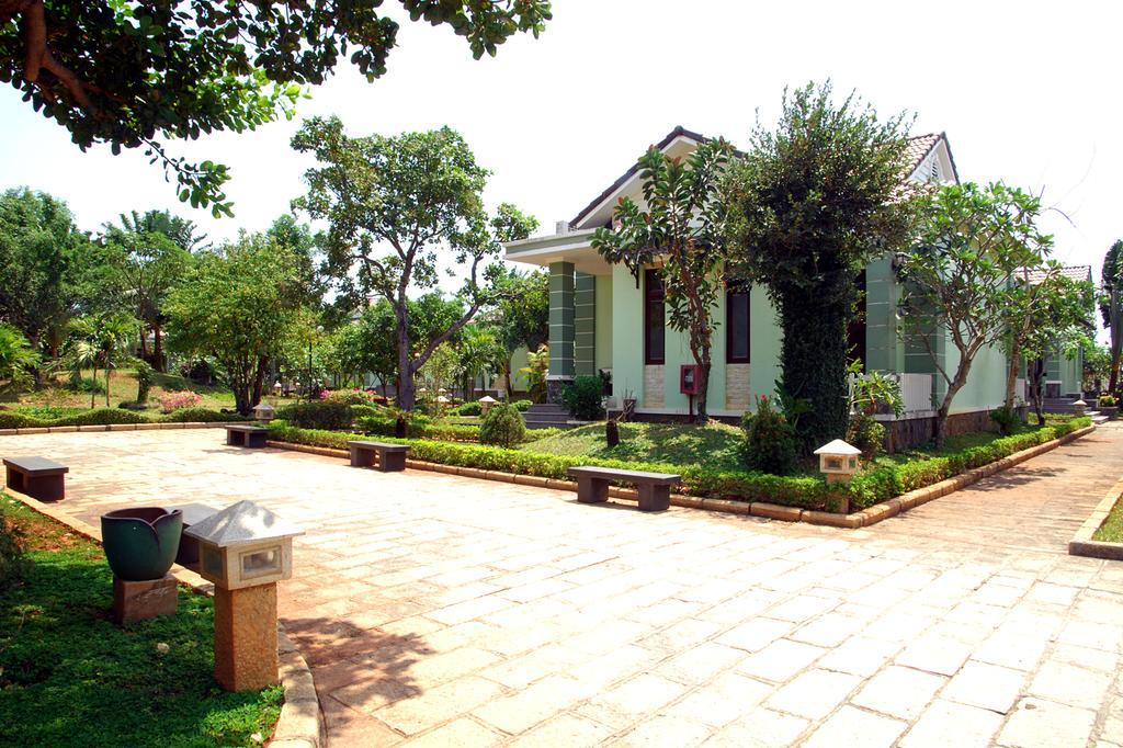 Sao Mai Phu My Resort Exterior photo