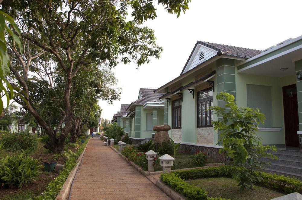 Sao Mai Phu My Resort Exterior photo